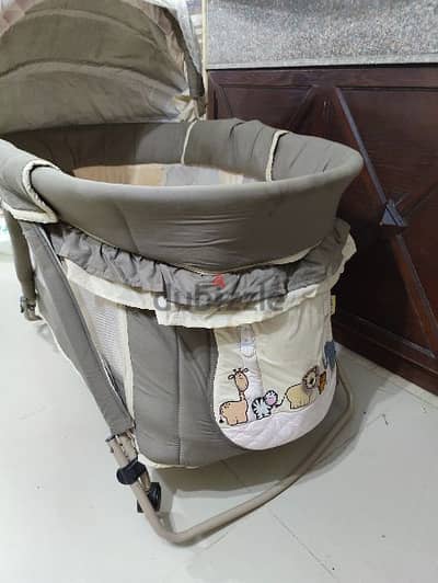 سرير بيبي ماركه petite baby