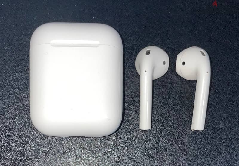APPLE AIRPODS 2 0