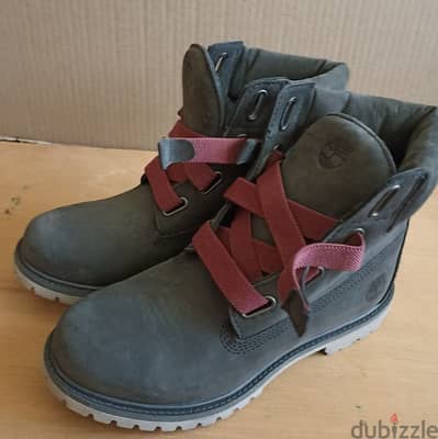 Timberland boots بوت  جلد من تمبرلاند