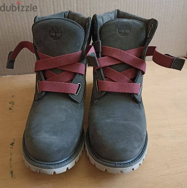 Timberland boots بوت  جلد من تمبرلاند 1