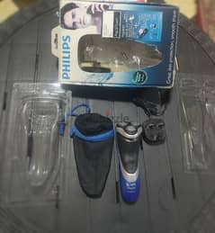 Philips AT890 AquaTouch Wet & Dry Electric Shaver