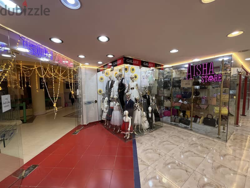 للبيع مجمع محلات تجارية ٦ اكتوبر - Commercial Store Complex For Sale 4