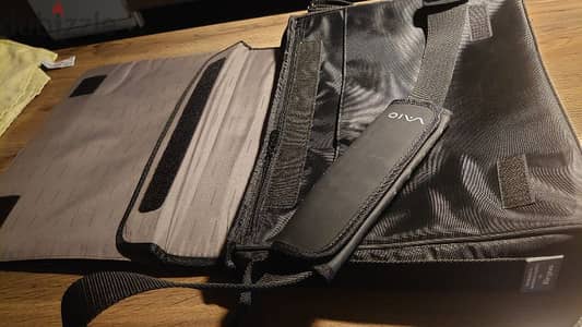 Targus laptop bag (Vaio limited edition)