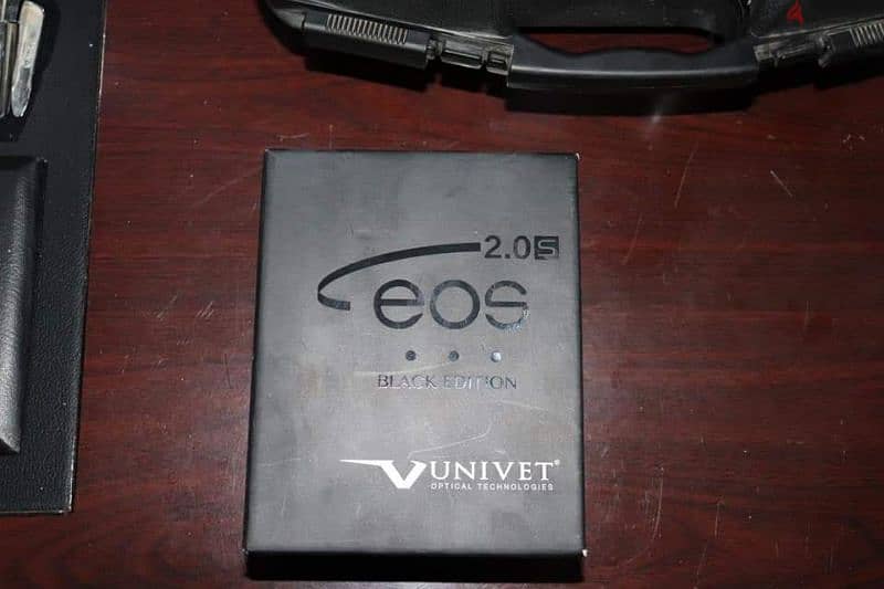 loup univet x6 with univet light eos2.0 ( excellent condition) 10