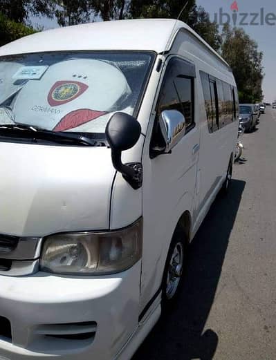 سقف عالي تيوتا تربو مكيف ايجار يومي او  شهري او سنوي  دورات للشركات