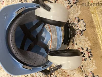 MSA Helmet &Earmuffs خوذة أمان وواقية الأذن