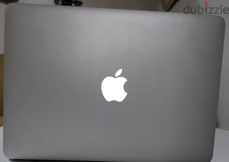 macbook pro 13 inch mid 2015 1