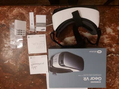 Samsung Gear VR Oculus original model SM-R322 - نظارة سامسونج الأصلية