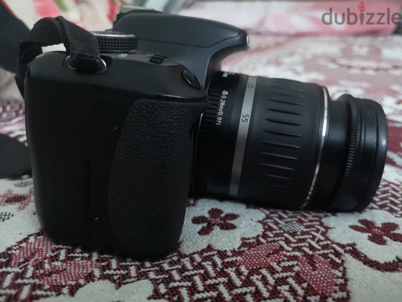 Canon 600d + 18-55mm lens كانون ٦٠٠دي مع عدسة ١٨-٥٥ 0