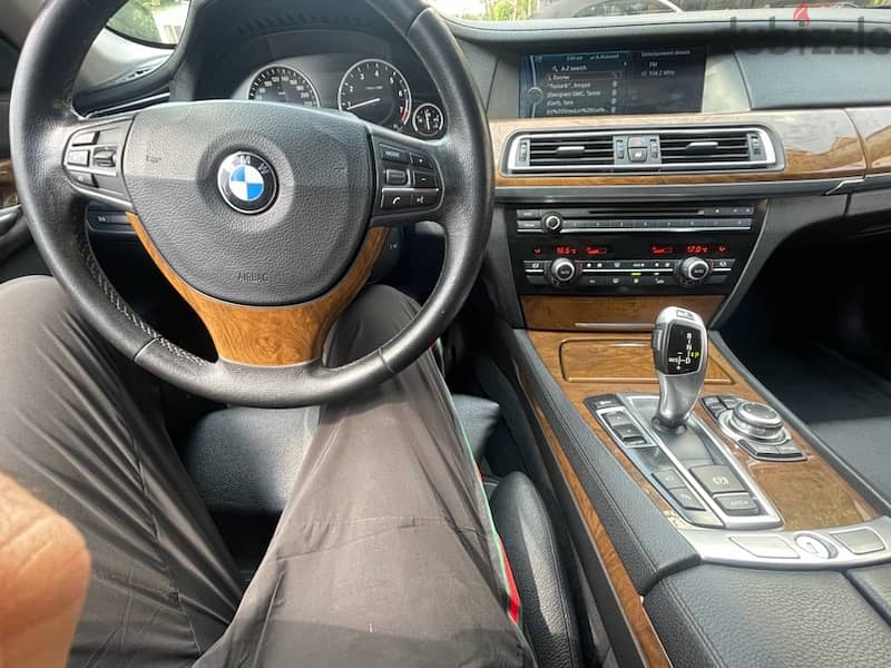 BMW 750li 2