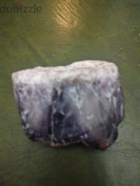 3 حجر كريم طبيعي خام " اماتيست - زمرد " 5