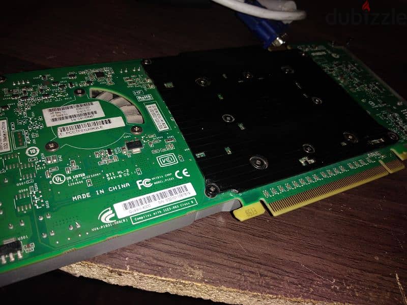 cards Nvidia Quadro 4000 2GB 3