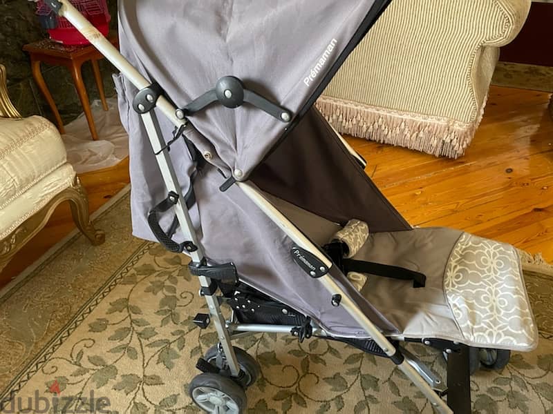 3 items Chicco car chair , Pre maman posset and Maclaren baby chair 2