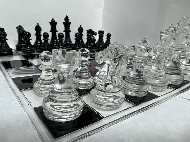 قاعدة شطرنج  ريزن hand made 1