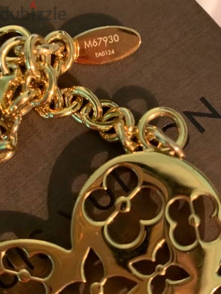 Louis Vuitton keychain / bagcharm 1