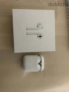 AirPods 2 wireless charging case 0