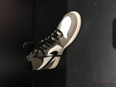Jordan 1s Travis scott