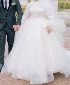 فستان زفاف ١٢٥ كيلو 0