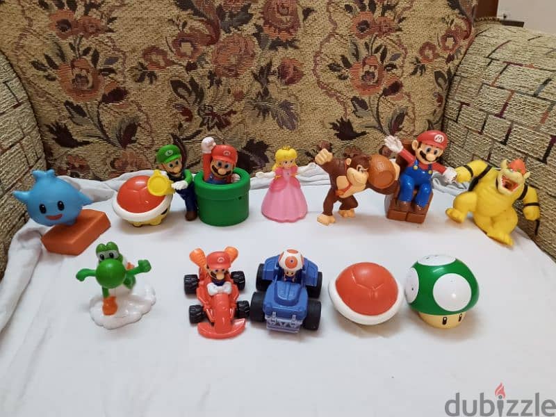 original Nintendo Super mario classic  toys العاب سوبرماريو اصلية 1