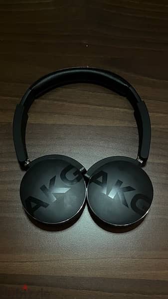 AKG Y50BTBLK wireless headphones