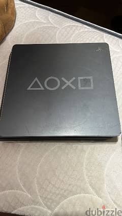 PlayStation 4 limited edition 0