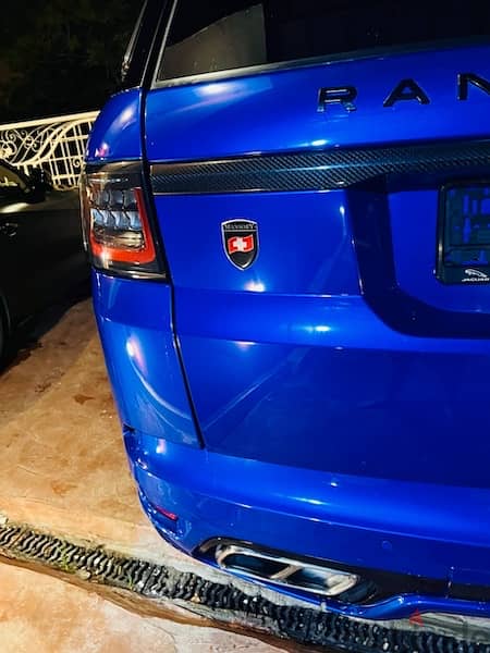 Range Rover Sport p300 SVR 18