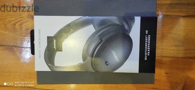 سماعات للبيع جديدة متبرشمة Bose QuietComfort 45