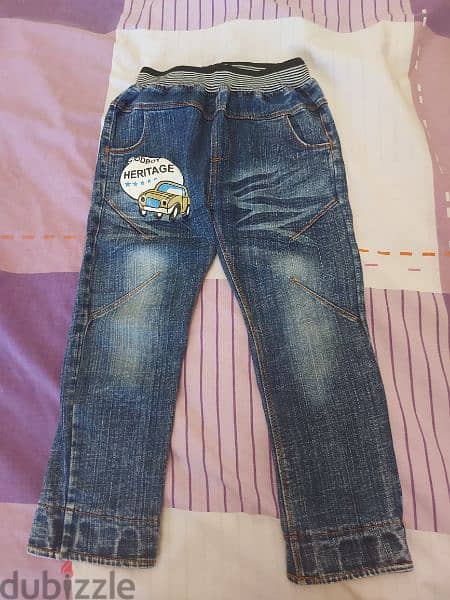 jeans good condition,  3-4 years 0