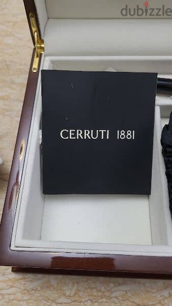 Cerruti 1881 4