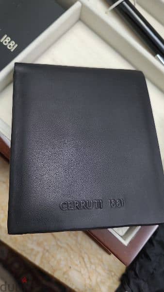 Cerruti 1881 6
