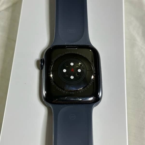Apple Watch Series 8 - 45mm - GPS - Midnight 4