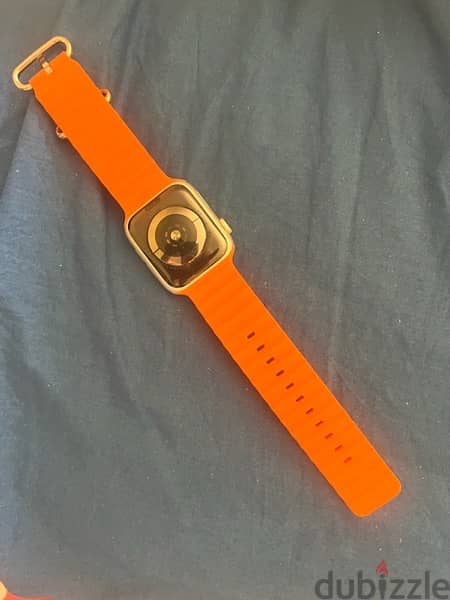 Apple Watch  100% battery  zero scratch  44m series 4 1