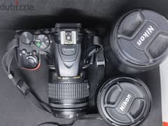 للايجار Nikon d5600 + lens (18-55/70-300/50mm)