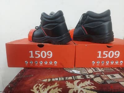 safety shoes