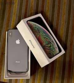 iPhone XS Max 64 gb battery 80% 0