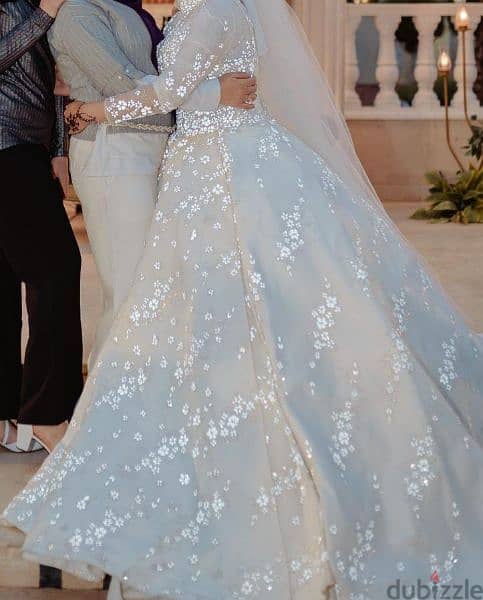 فستان زفاف ابيض كريستال 1