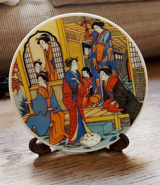 tanaka Japanese porcelain طبق بورسلين تاناكا ياباني مدموغ فتيات الجيشا 2