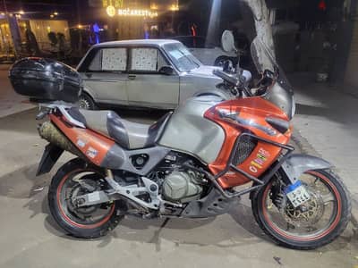 فراديرو varadero xl1000