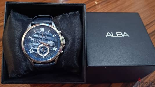 Alba watches