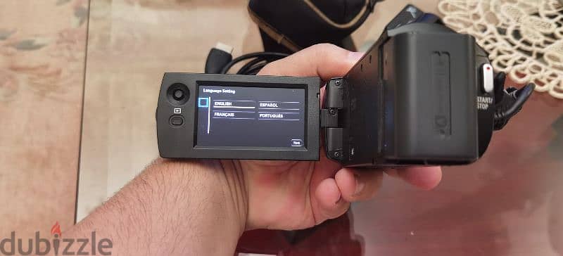 Sony HDR-CX230 1080 Full HD Camcorder 8gb Internal Memory 1