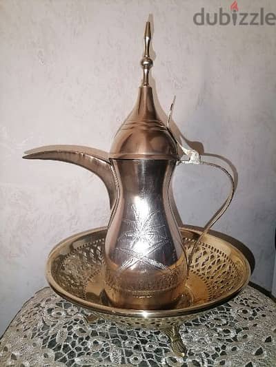 دله قهوه ديكور وطبق فاكهه