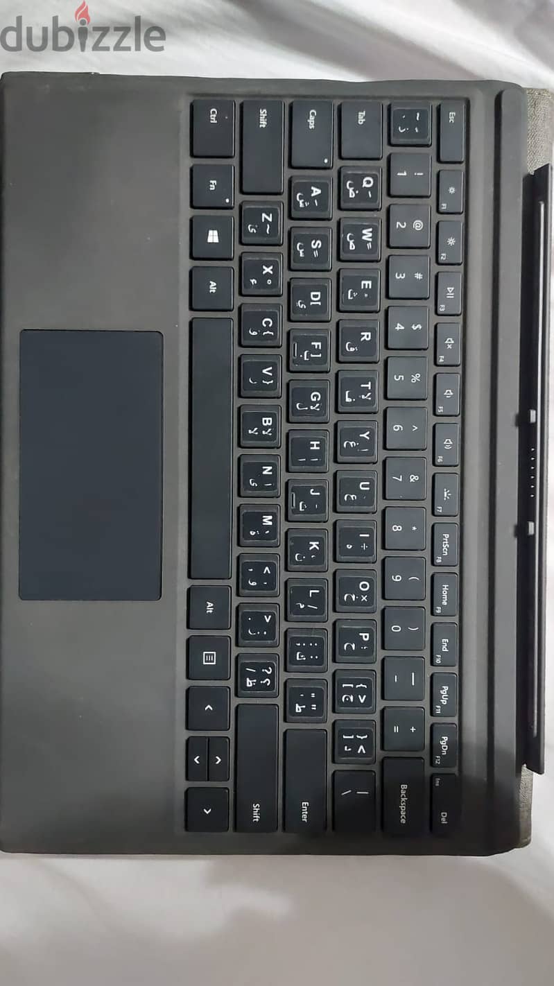 Microsoft Surface Pro Signature Keyboard - Black 2