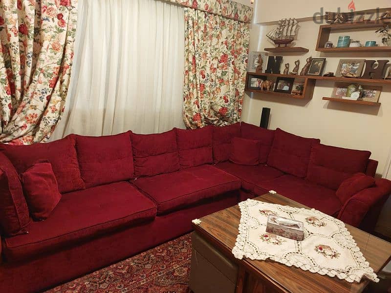 L shaped living room mint condition كنبة ركنة 0