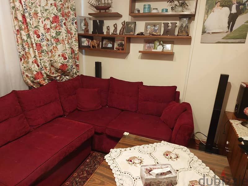 L shaped living room mint condition كنبة ركنة 5