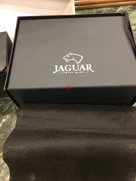 Jaguar - J687/6 7