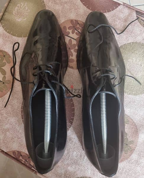 Hugo Boss Leather Shoes Black Size 7.5 - حذاء سهرة جلد أسود لامع 1