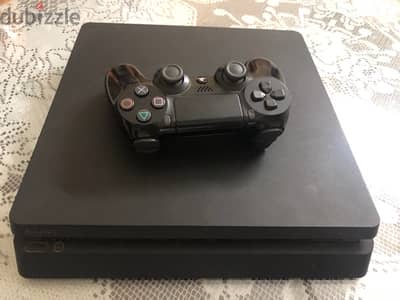 ps4 slim 500 giga قابل للتفاوض البسيط