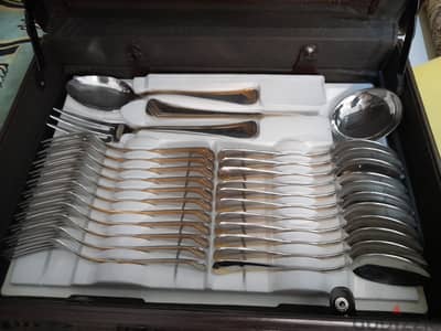 طقم معالق وشوك  للتواصل واتساب  01068281120