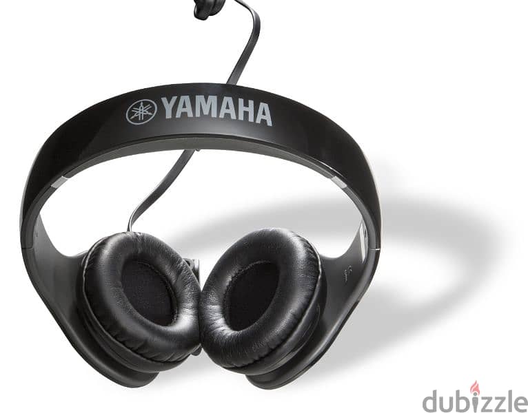 Yamaha HPH-PRO300 Headphones 3