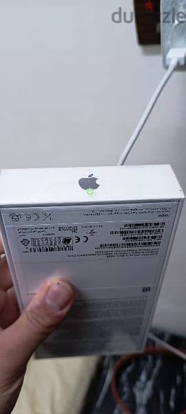 iphone 11 sealed box جديد متبرشم 2